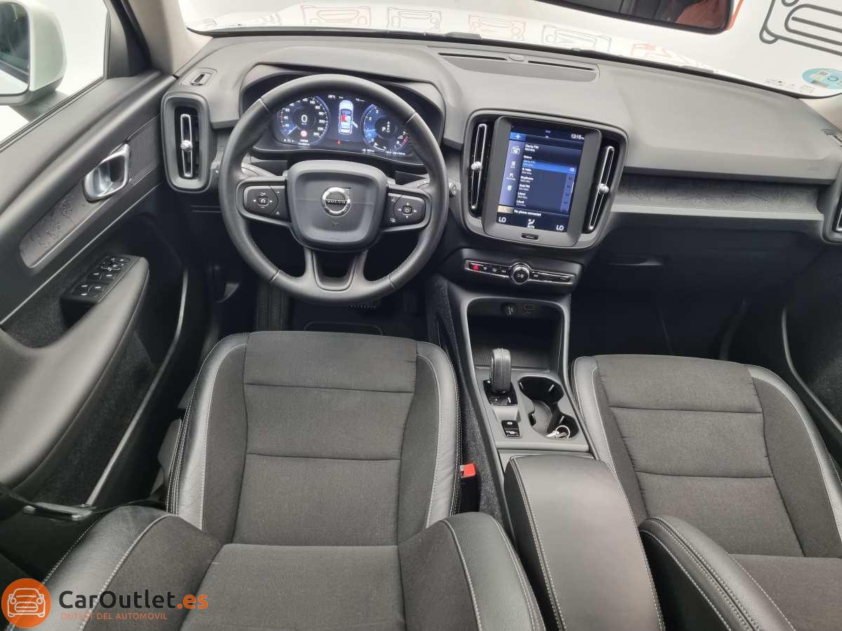 18 - Volvo XC40 2019 - AUTO