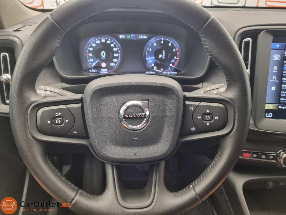 19 - Volvo XC40 2019 - AUTO