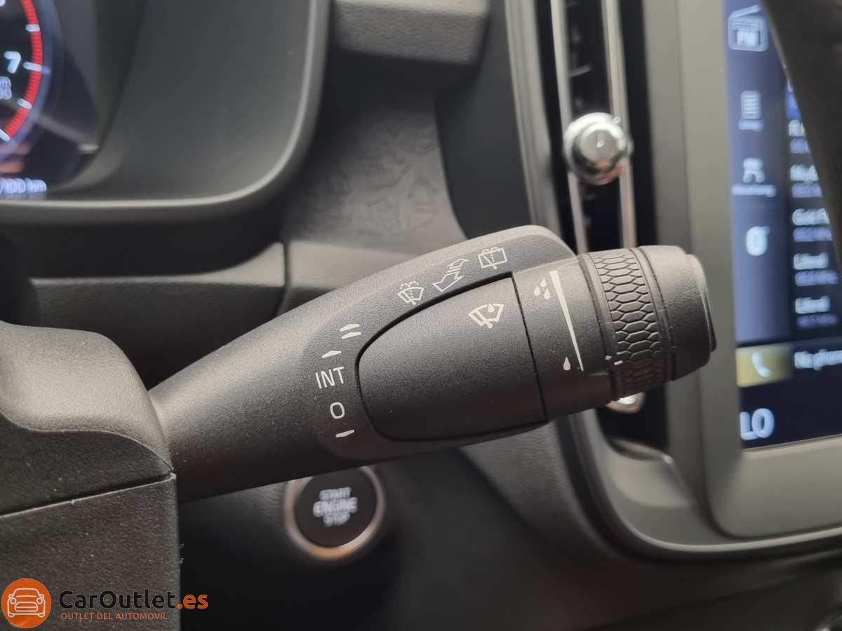 23 - Volvo XC40 2019 - AUTO