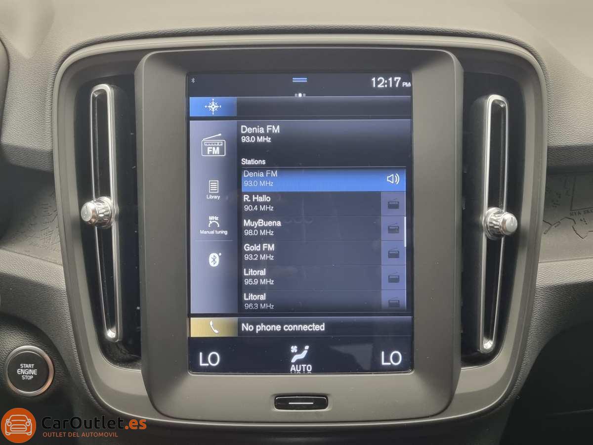 26 - Volvo XC40 2019 - AUTO