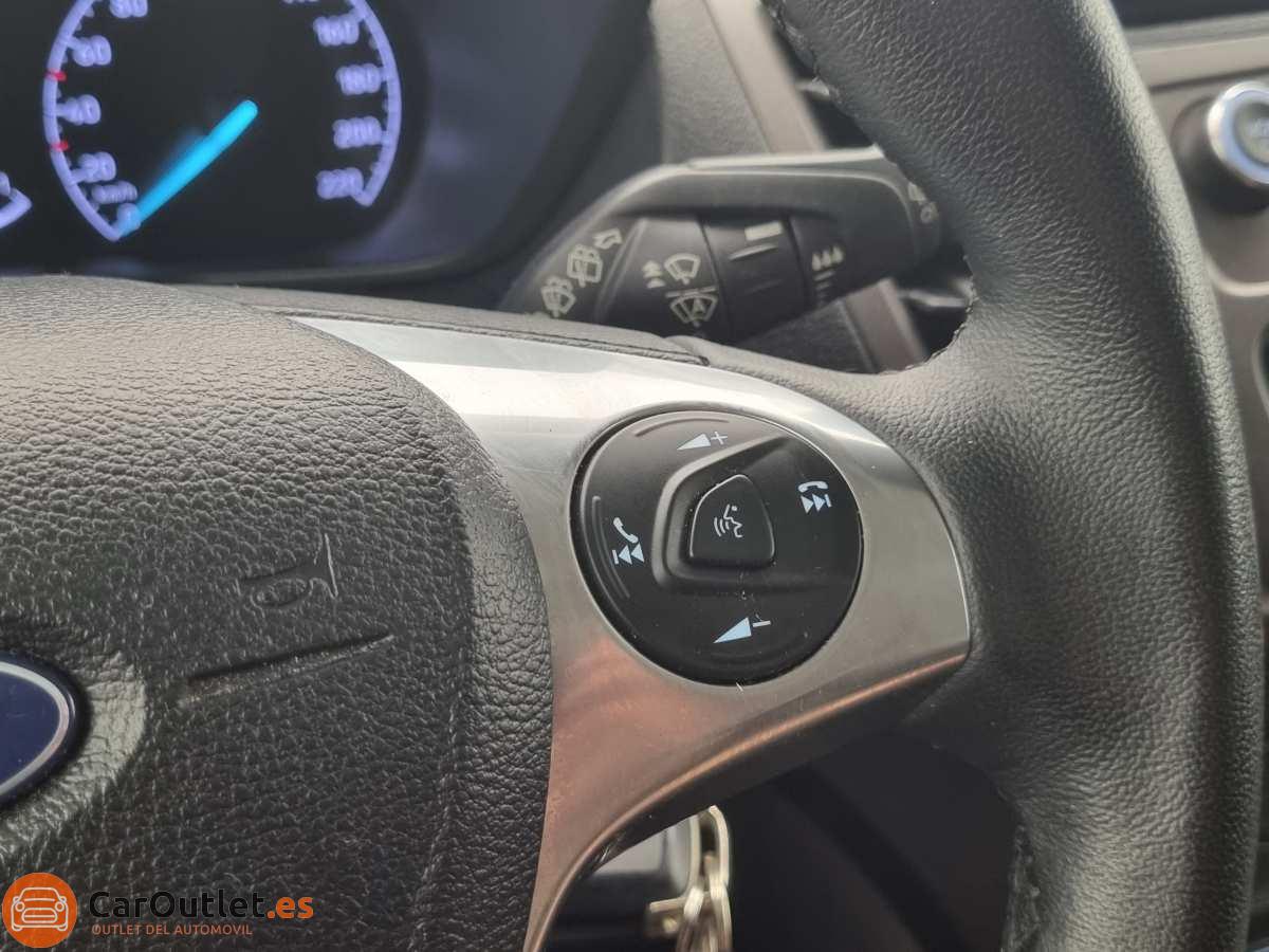 23 - Ford Transit Connect 2019