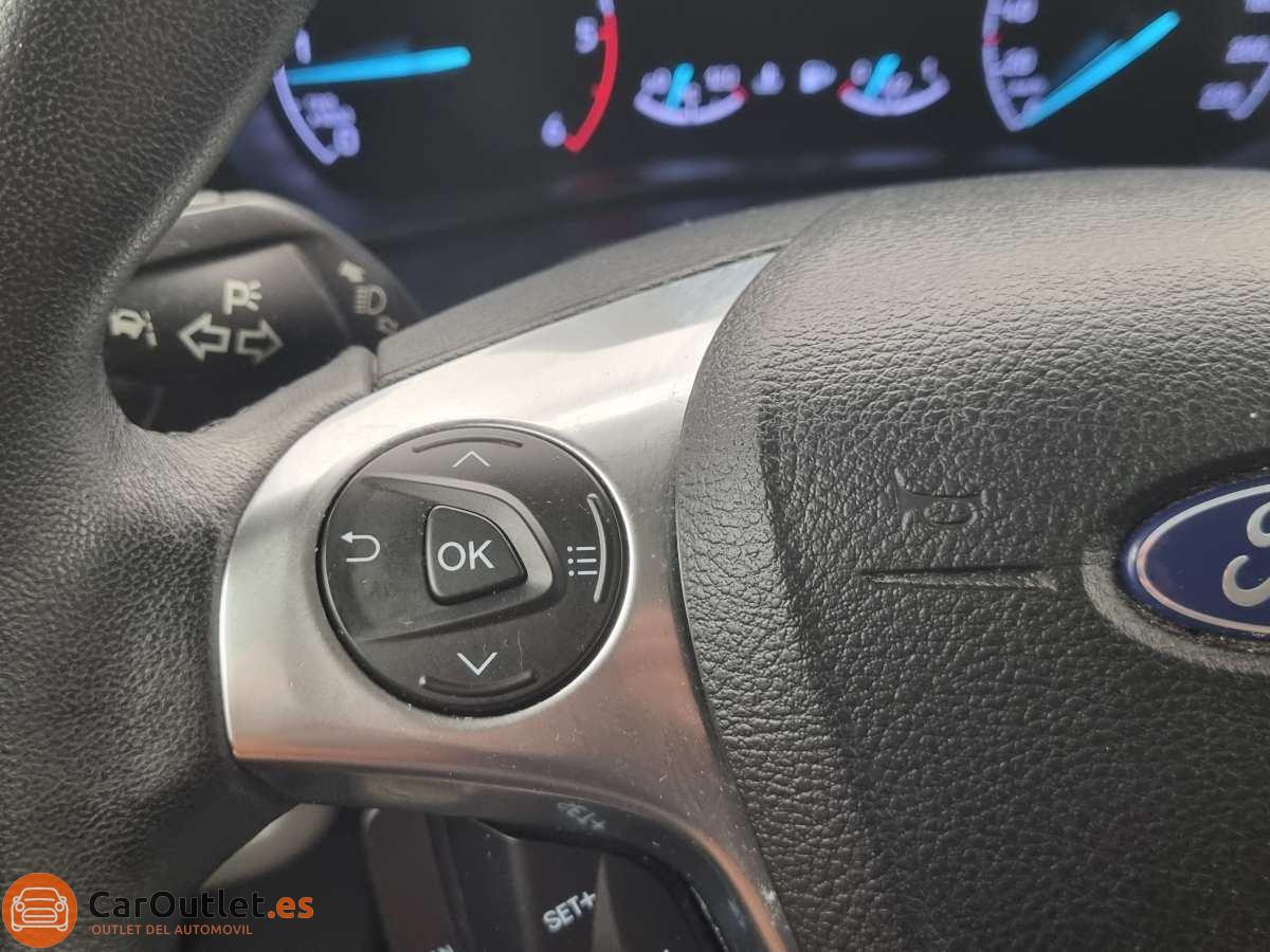 24 - Ford Transit Connect 2019