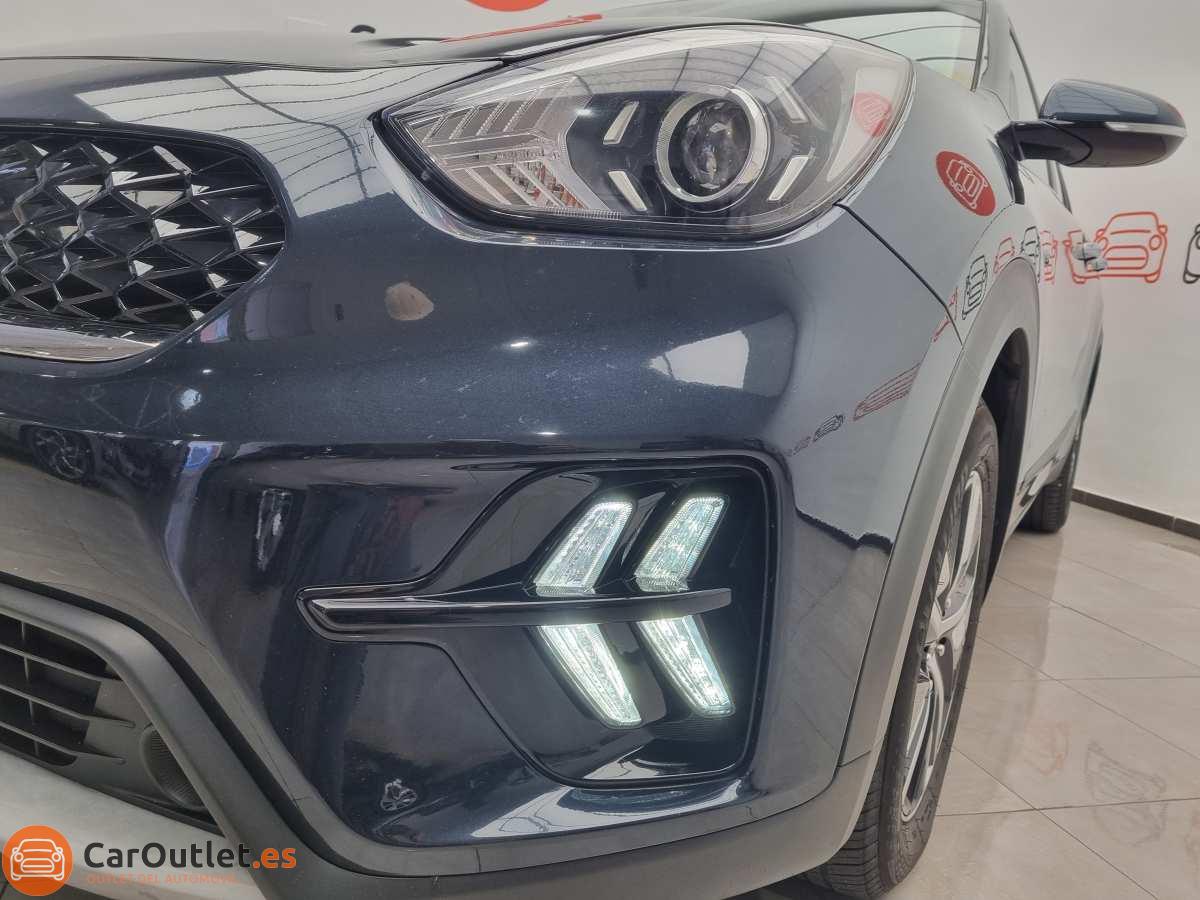 6 - Kia Niro 2021 - AUTO