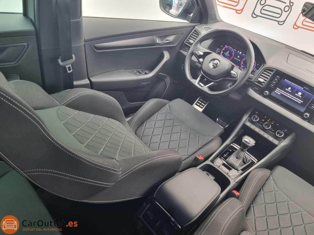 20 - Skoda KAROQ 2024 - AUTO