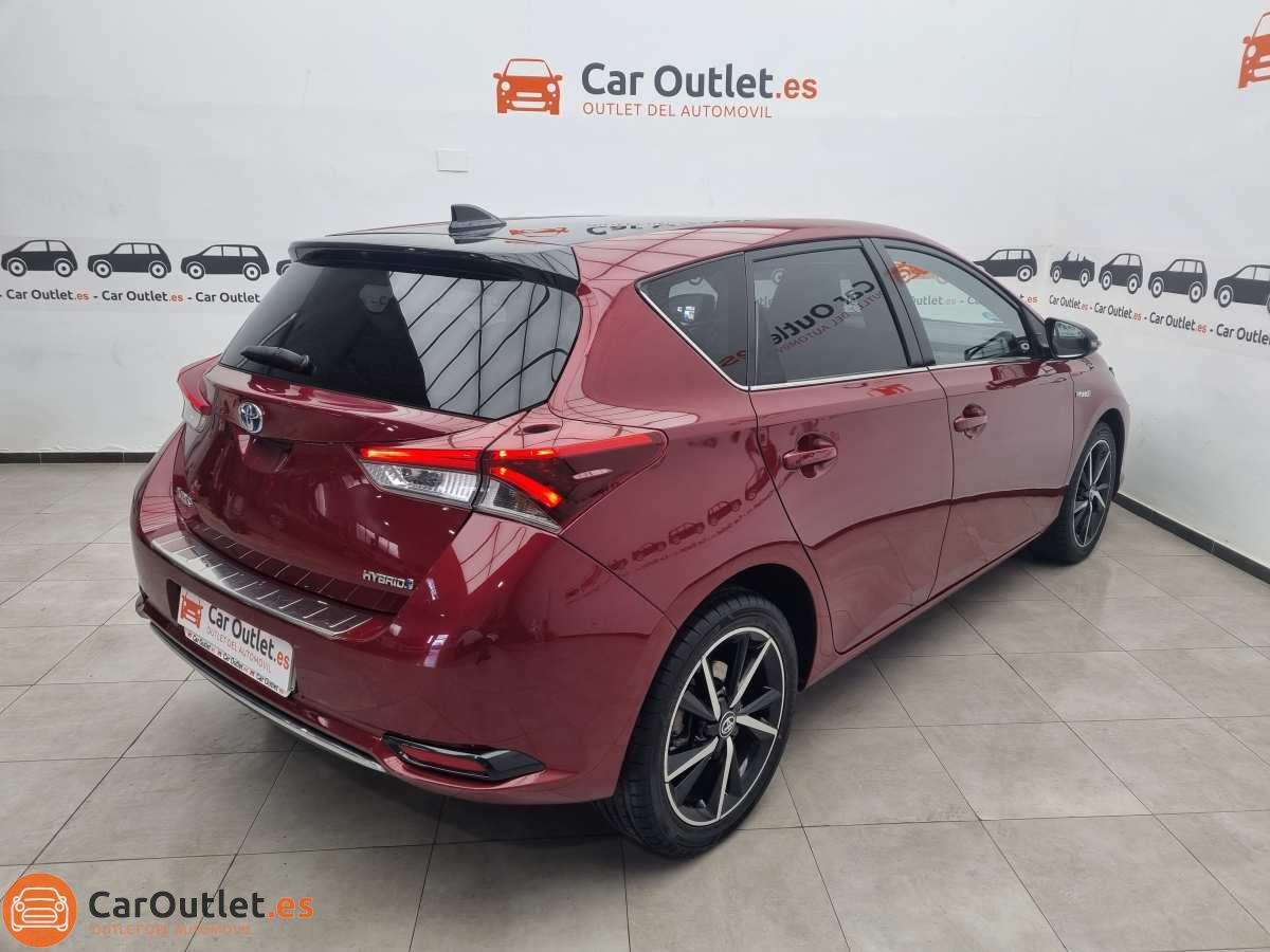 10 - Toyota Auris 2018 - AUTO