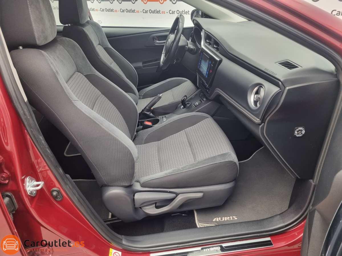 15 - Toyota Auris 2018 - AUTO