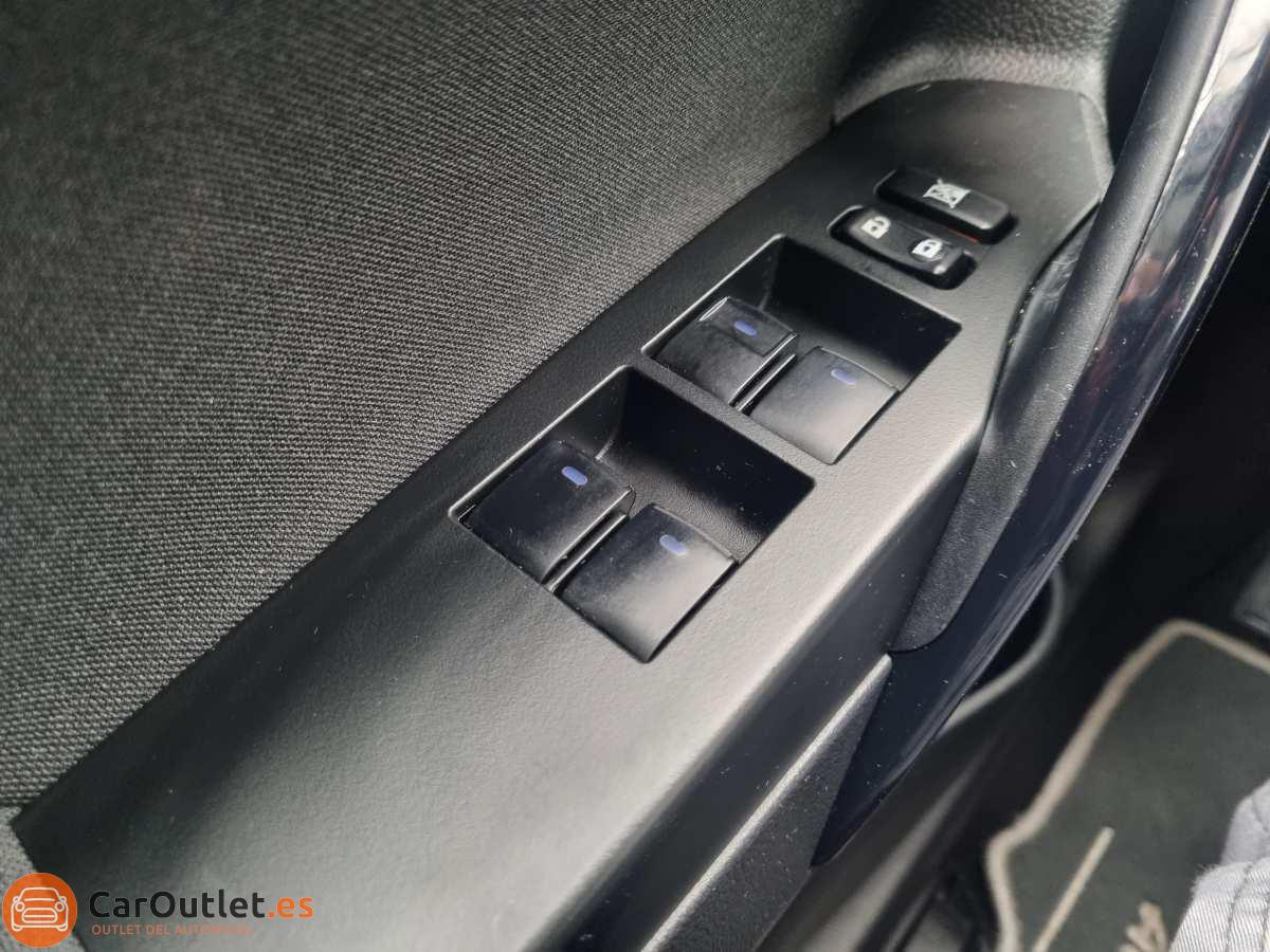 19 - Toyota Auris 2018 - AUTO