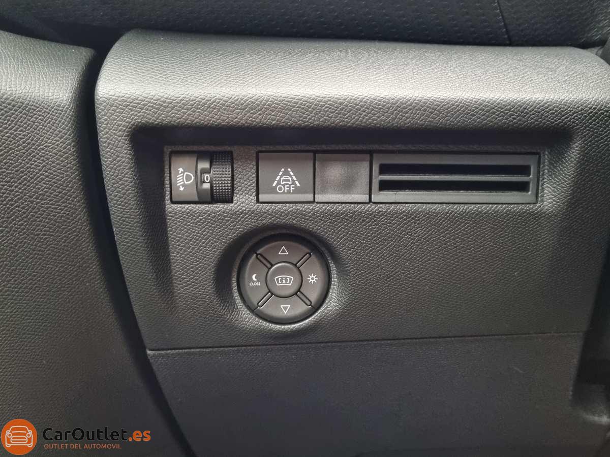 27 - Citroen C4 2022