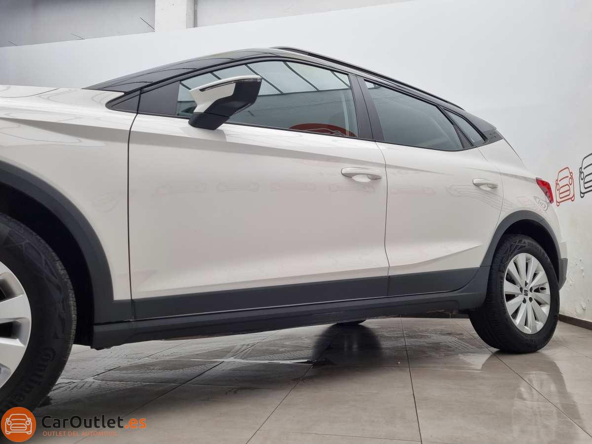 4 - Seat Arona 2021 - AUTO