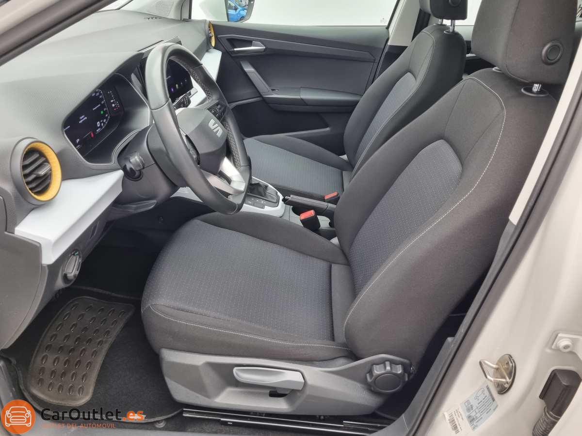 15 - Seat Arona 2021 - AUTO