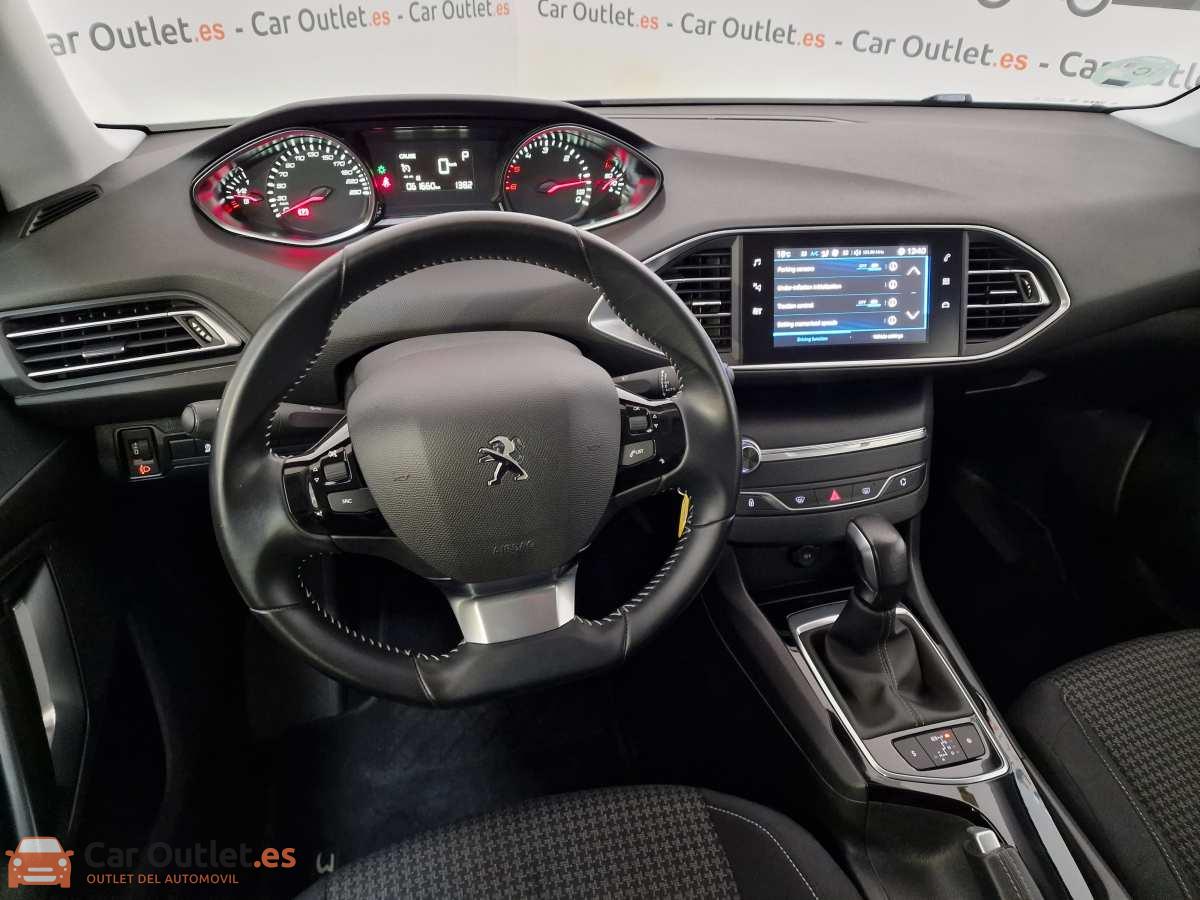 12 - Peugeot 308 2019 - AUTO