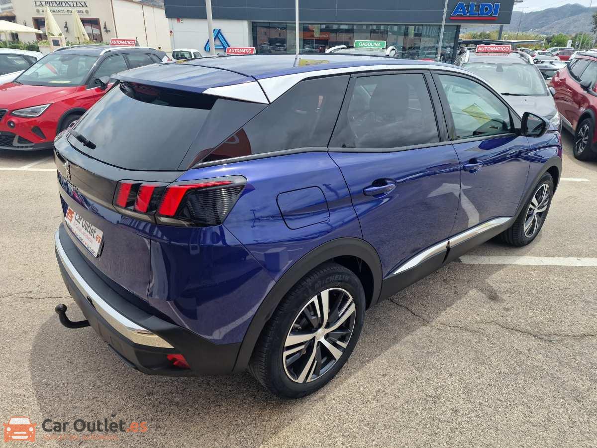 6 - Peugeot 3008 2019 - AUTO