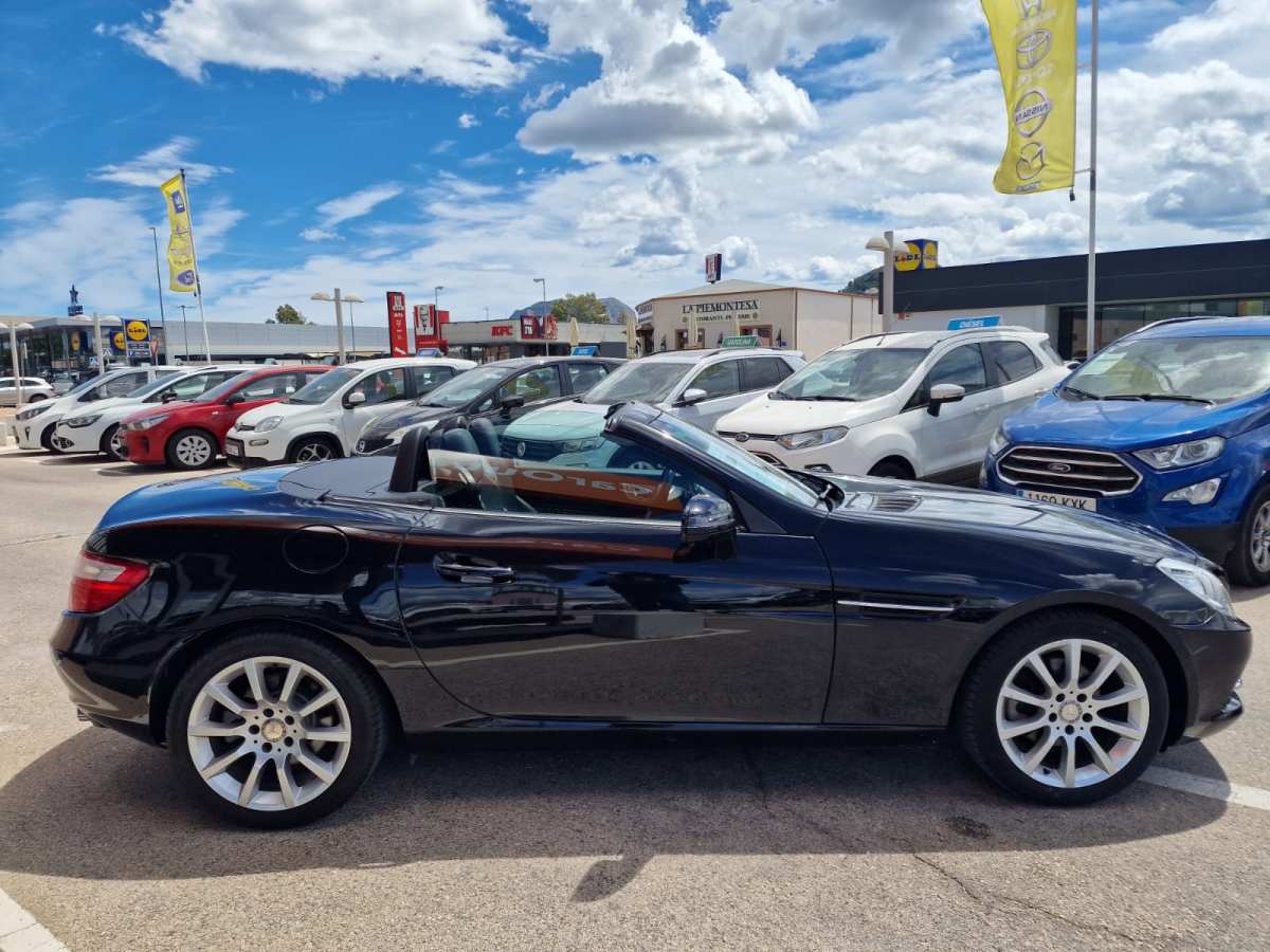 1 - Mercedes SLK Class 2013 - CABRIO