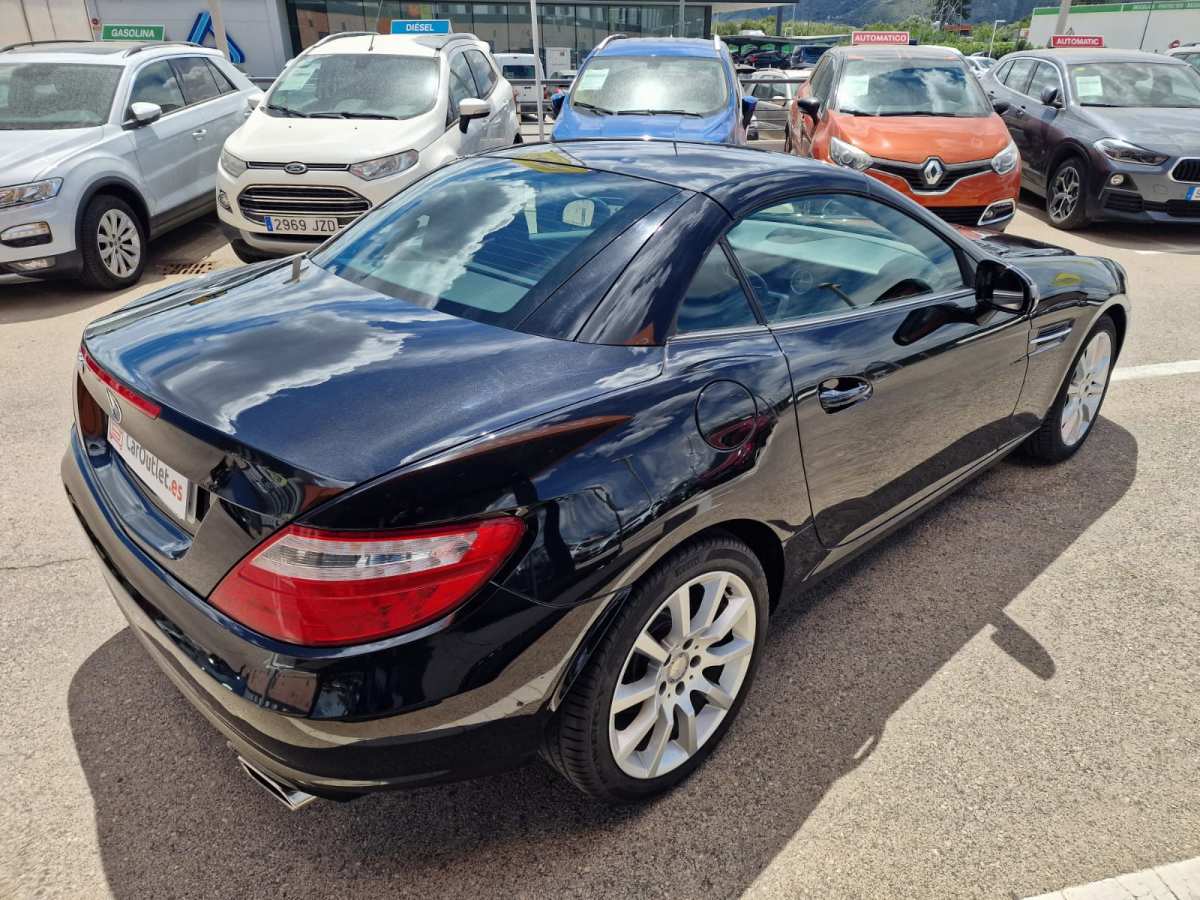 12 - Mercedes SLK Class 2013 - CABRIO