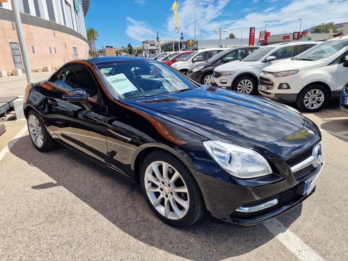 14 - Mercedes SLK Class 2013 - CABRIO