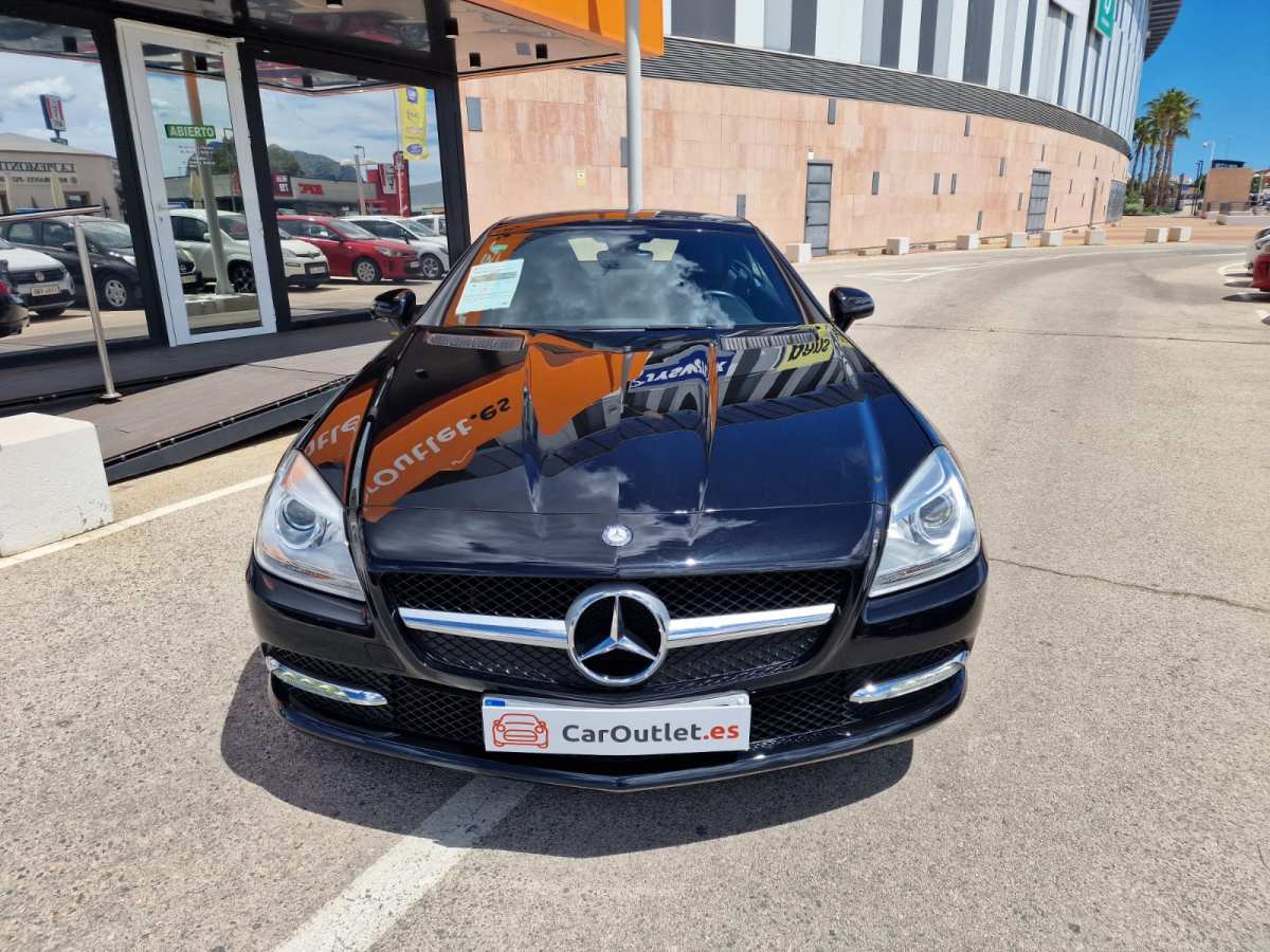 18 - Mercedes SLK Class 2013 - CABRIO