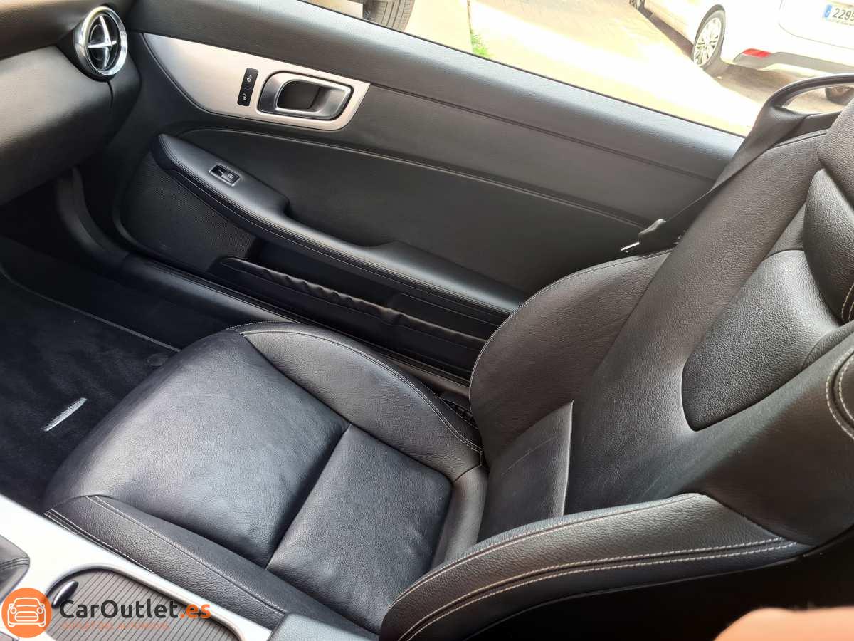 28 - Mercedes SLK Class 2013 - CABRIO