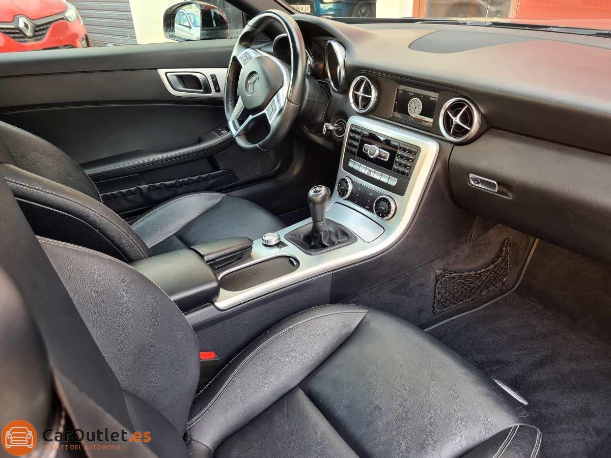 29 - Mercedes SLK Class 2013 - CABRIO