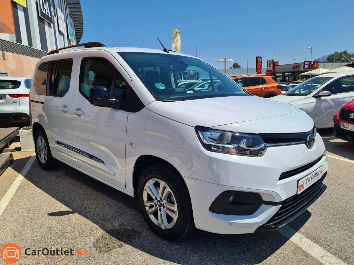 2 - Toyota ProAce 2023 - AUTO