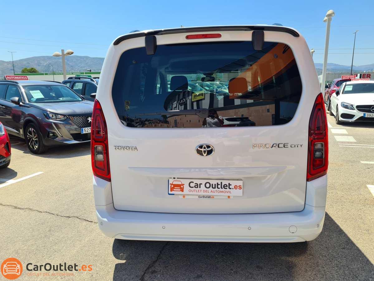 6 - Toyota ProAce 2023 - AUTO