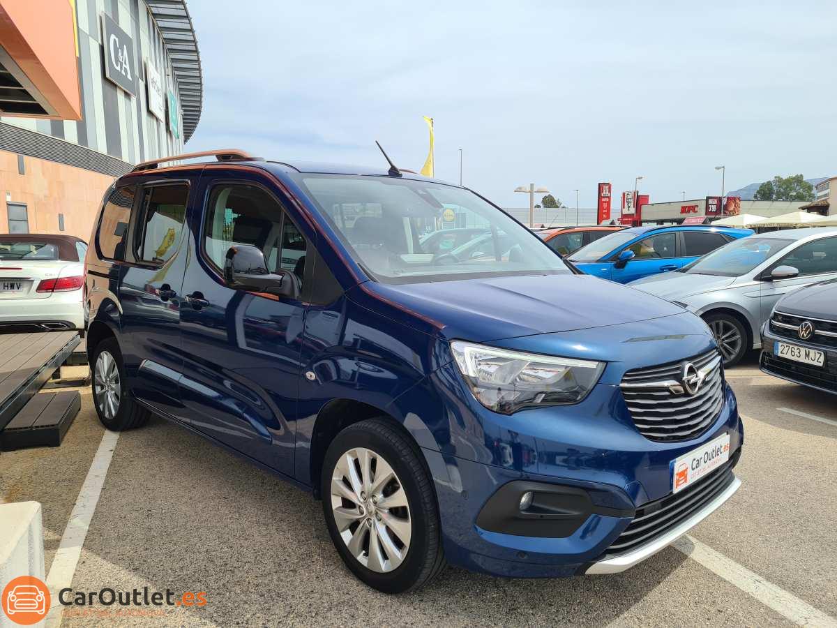 2 - Opel Combo 2021