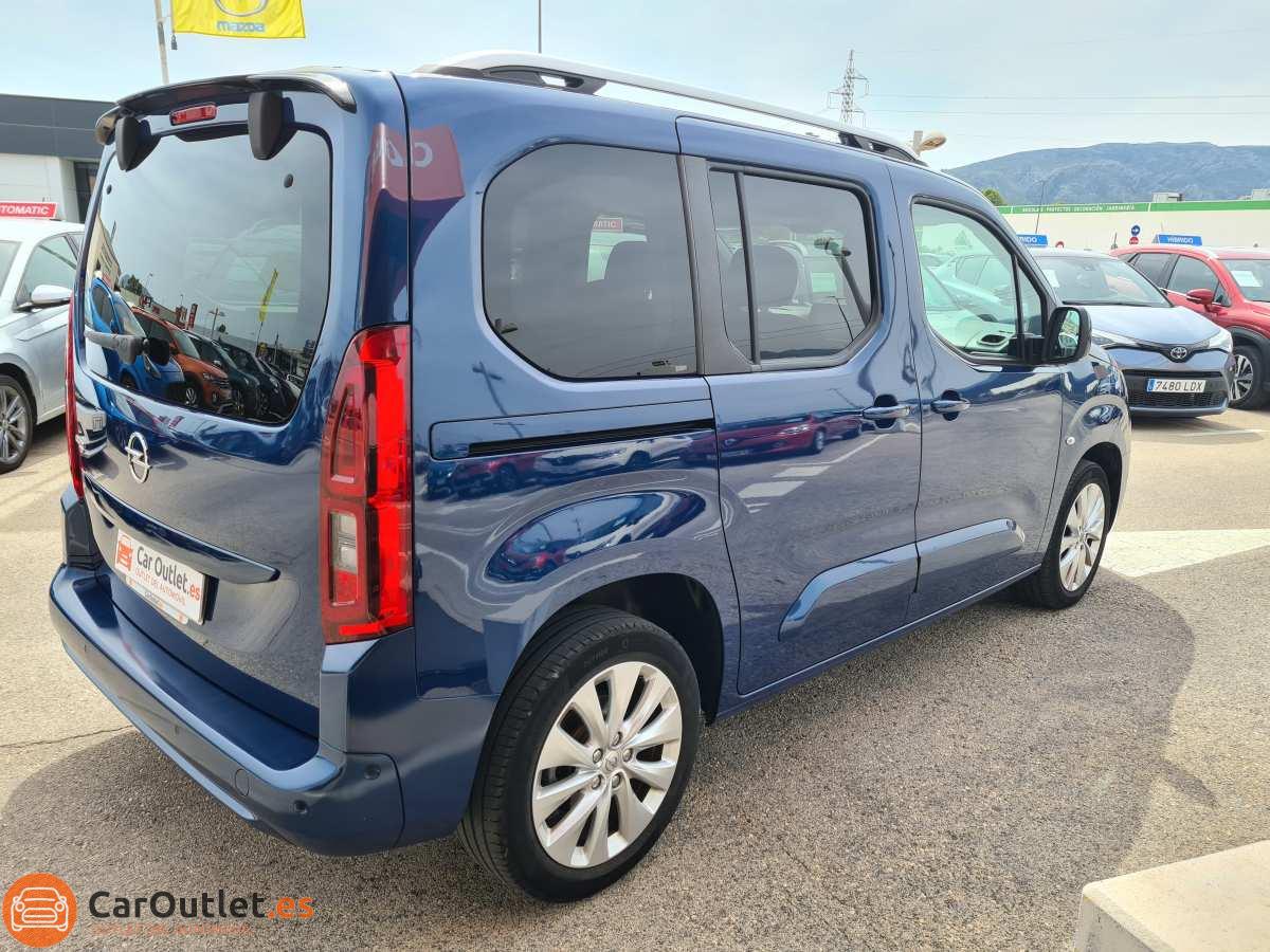 5 - Opel Combo 2021