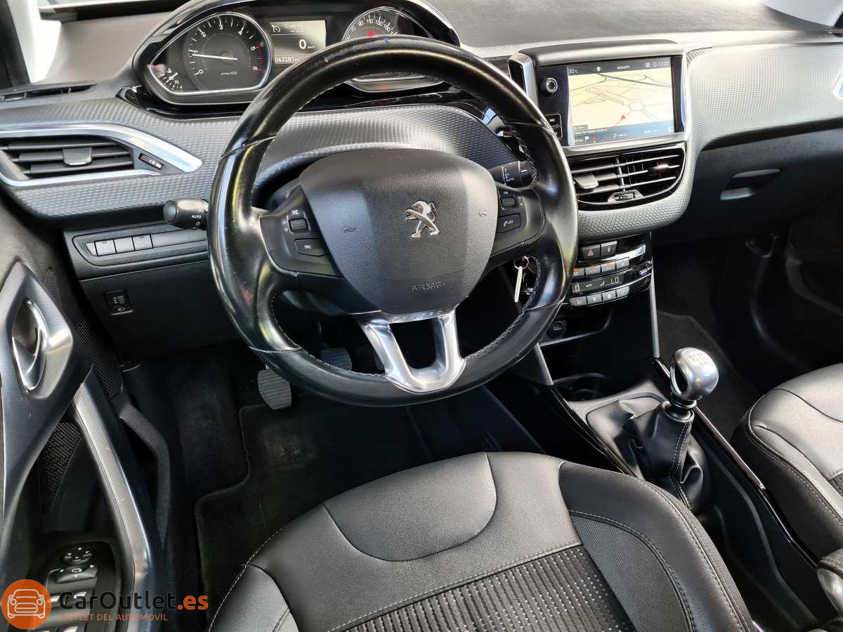 15 - Peugeot 2008 2019