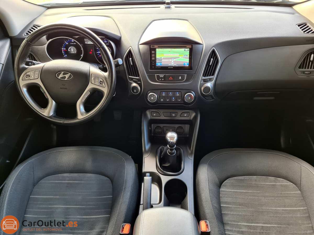 10 - Hyundai ix35 2014