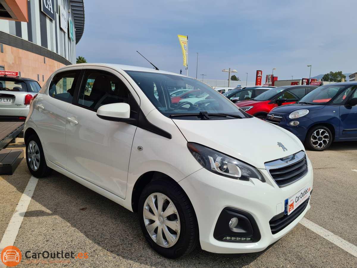 2 - Peugeot 108 2018