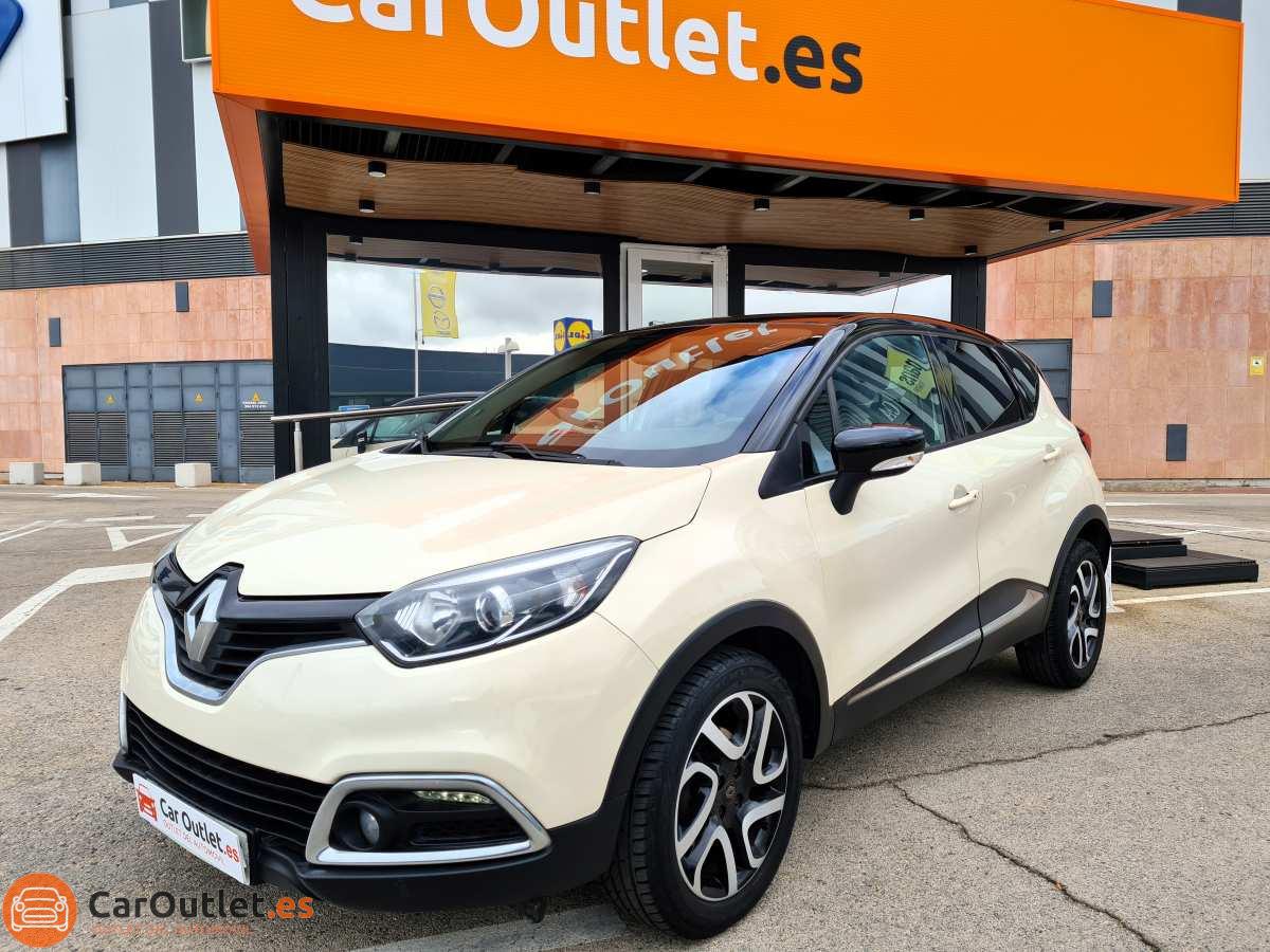 Renault Captur Petrol - 2016