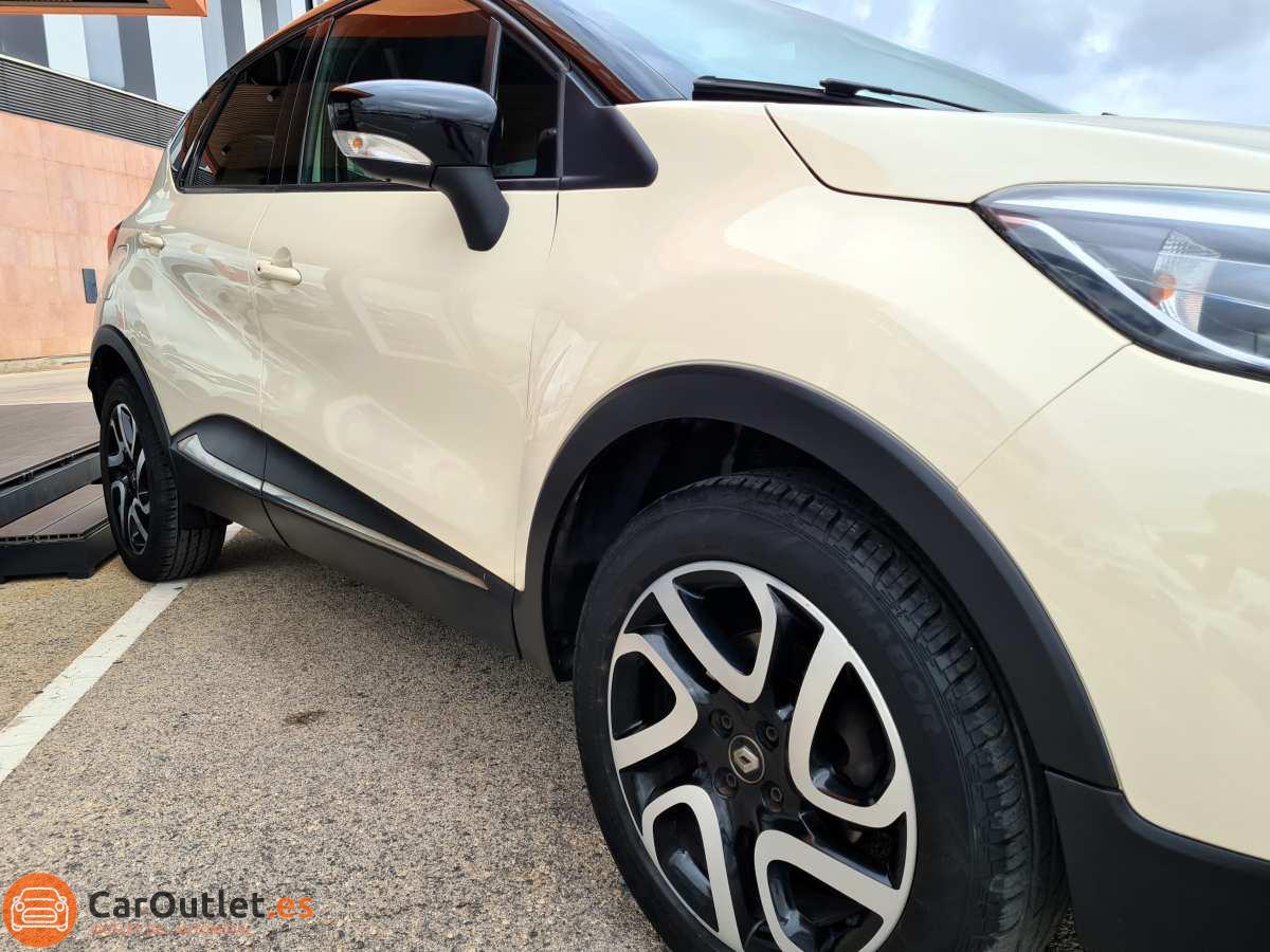 3 - Renault Captur 2016 - AUTO