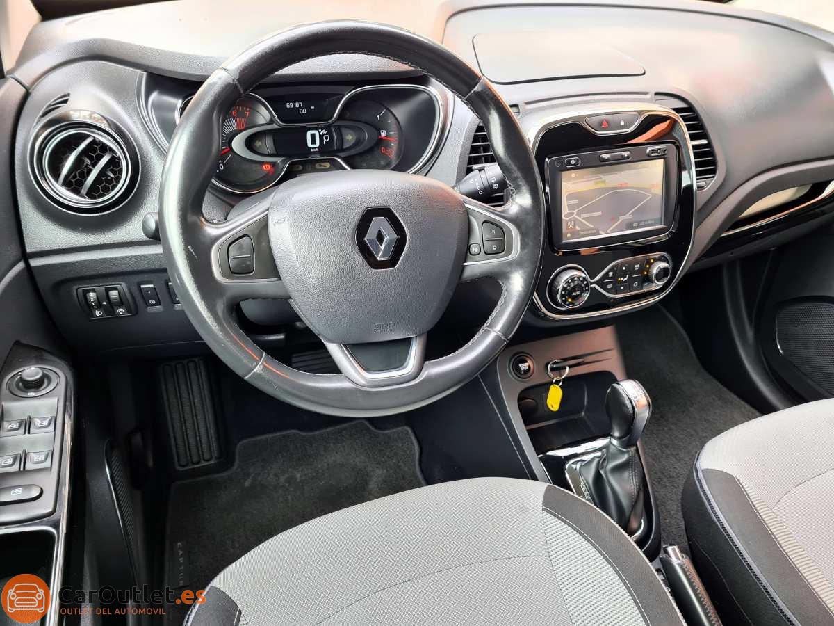 16 - Renault Captur 2016 - AUTO