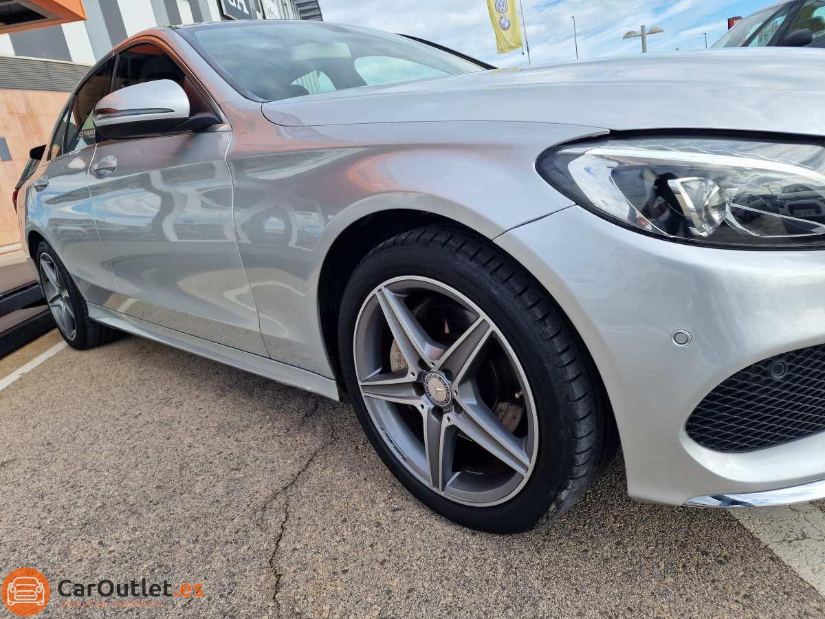 4 - Mercedes C Class 2017 - AUTO