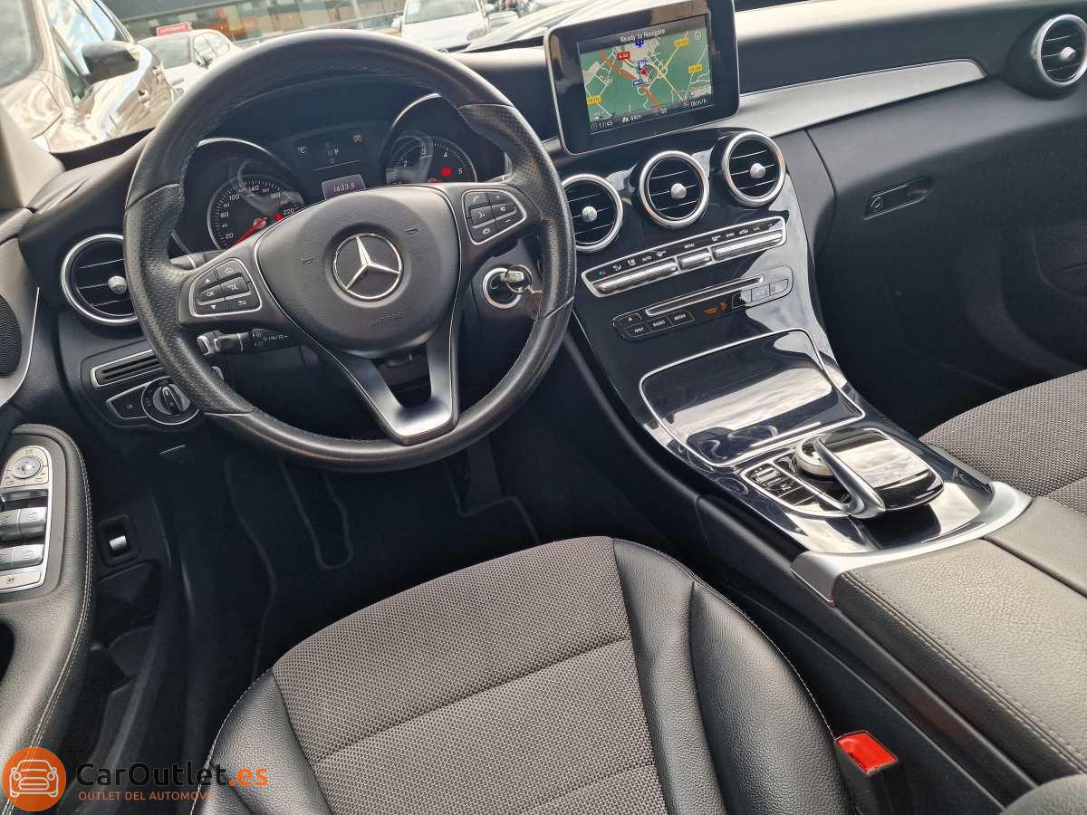 13 - Mercedes C Class 2017 - AUTO