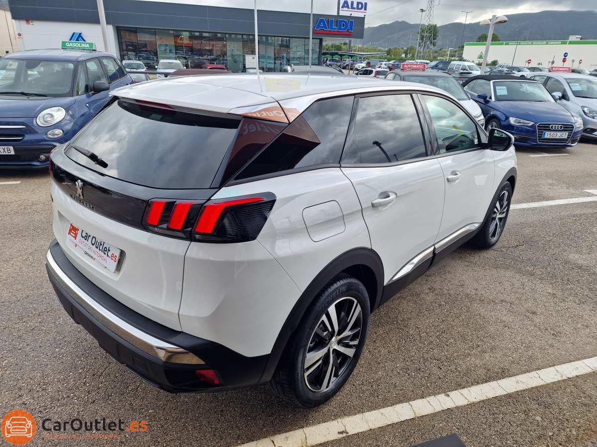 6 - Peugeot 3008 2017 - AUTO