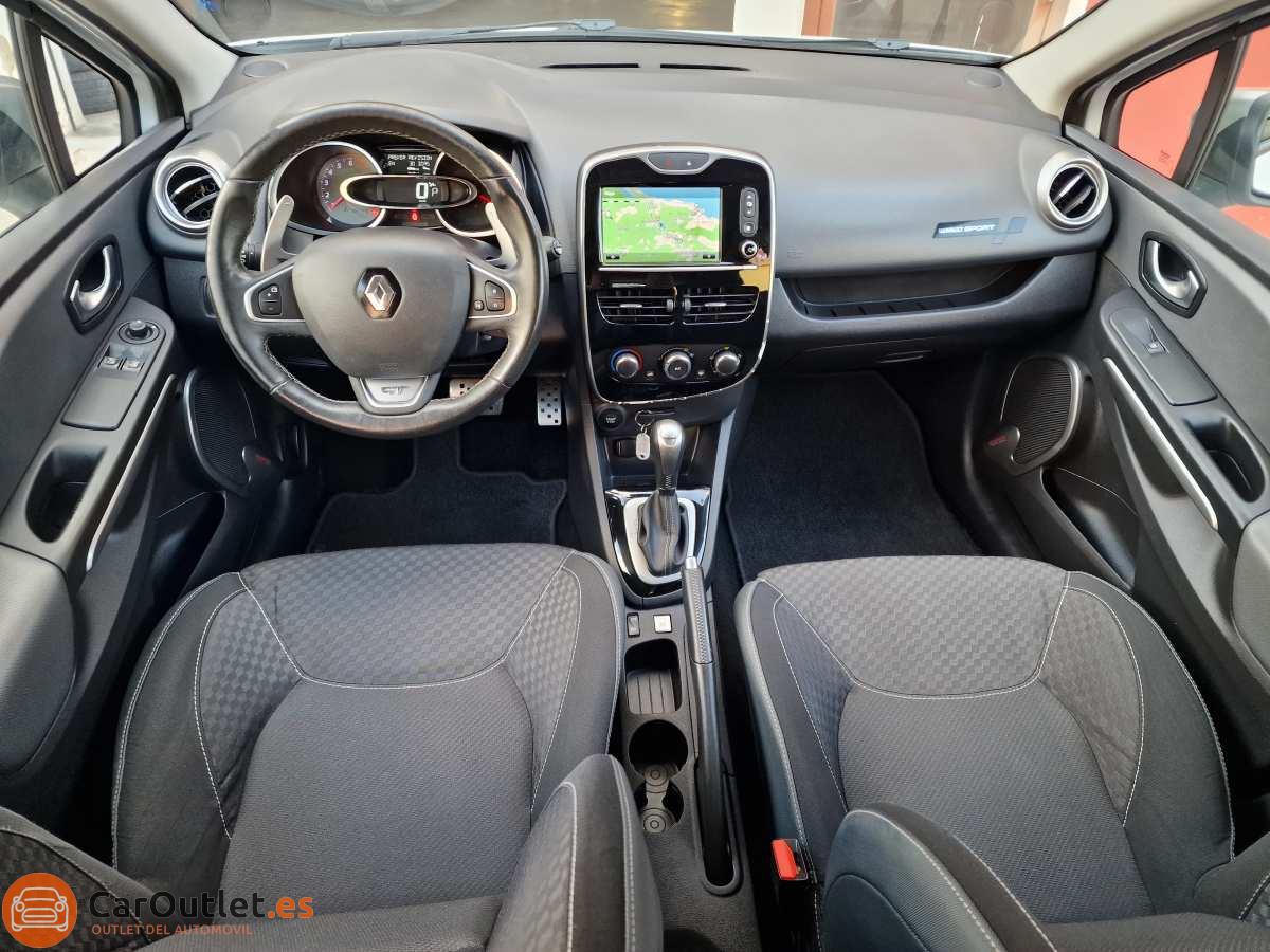 13 - Renault Clio 2015 - AUTO