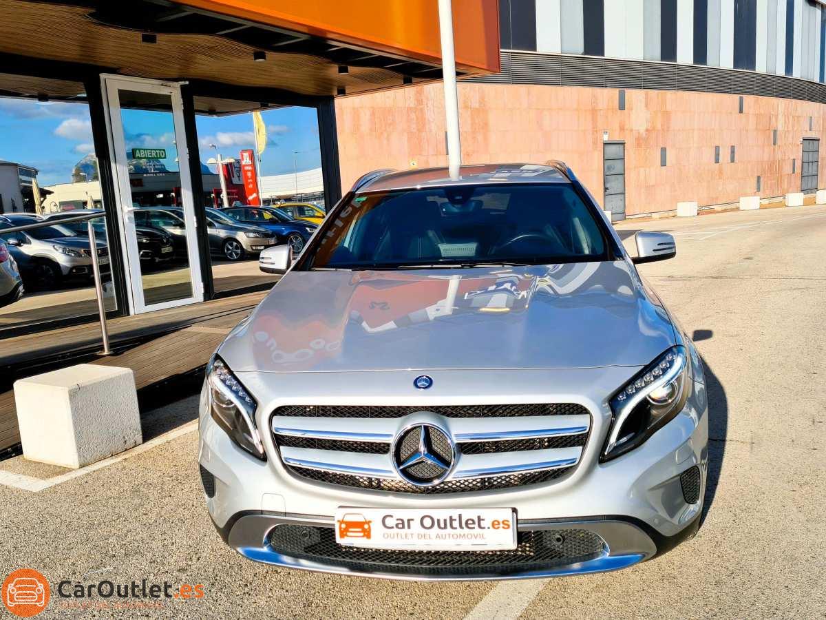 5 - Mercedes GLA Class 2017 - AUTO