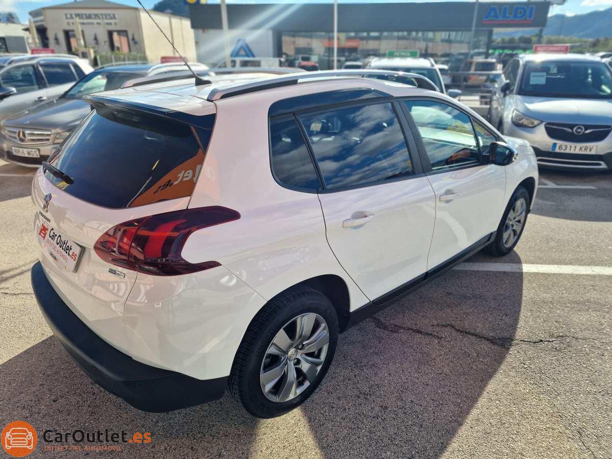 6 - Peugeot 2008 2017 - AUTO