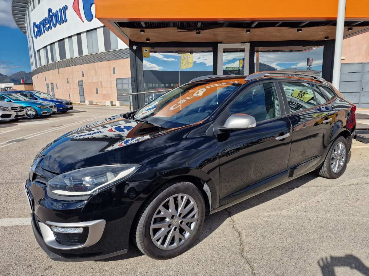 0 - Renault Megane 2014 - AUTO