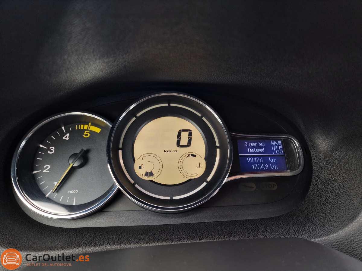 14 - Renault Megane 2014 - AUTO