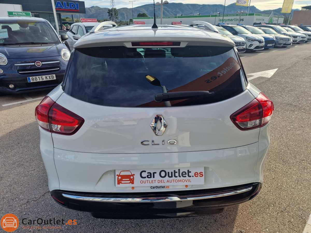 7 - Renault Clio 2015