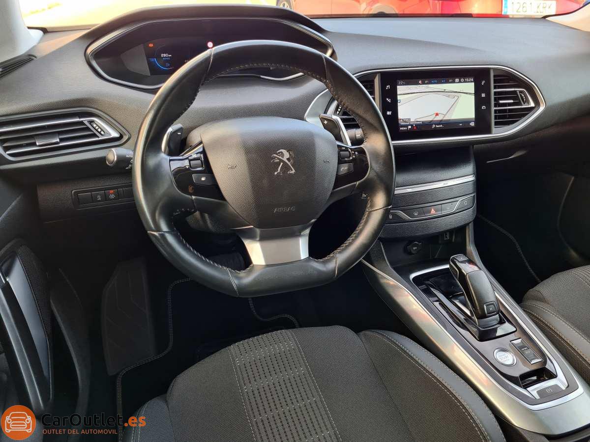 18 - Peugeot 308 2021 - AUTO