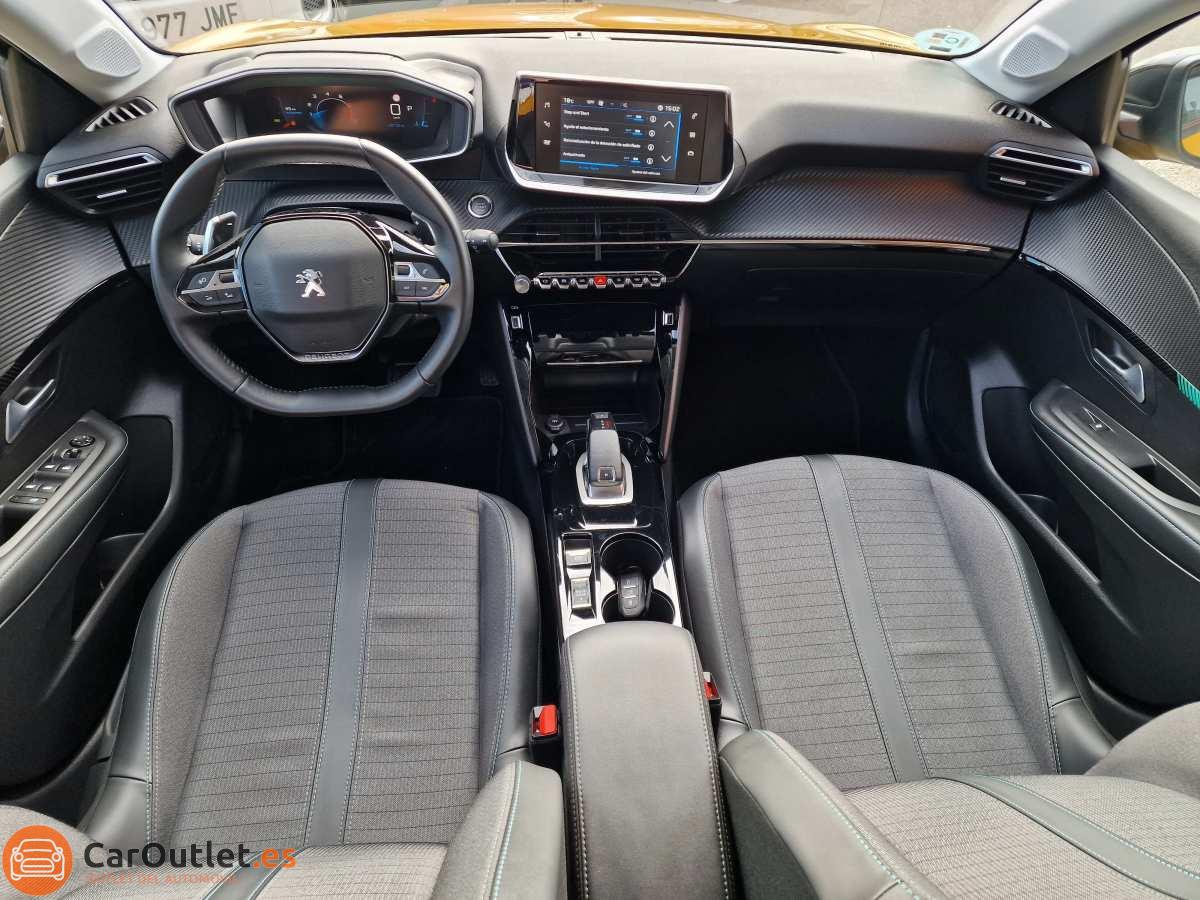 12 - Peugeot 208 2022 - AUTO