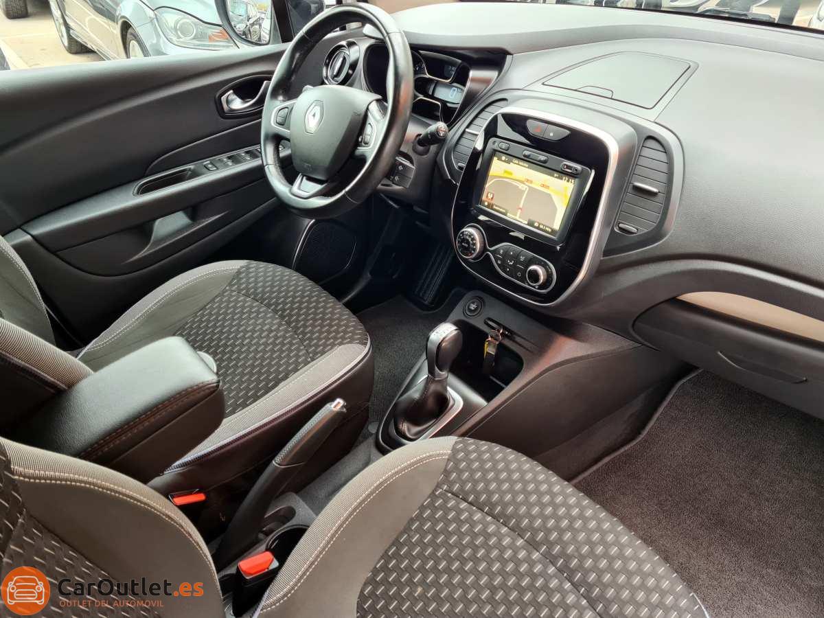 16 - Renault Captur 2019 - AUTO