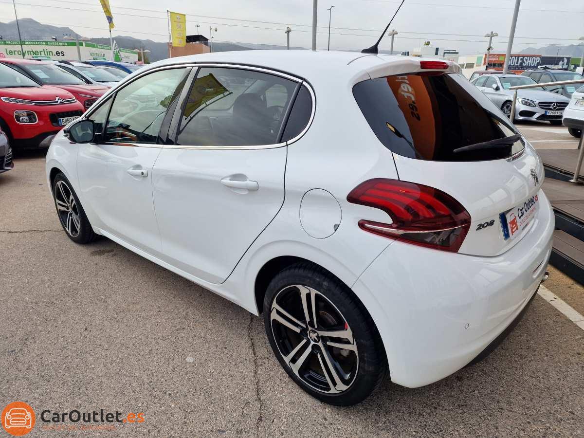 9 - Peugeot 208 2019 - AUTO