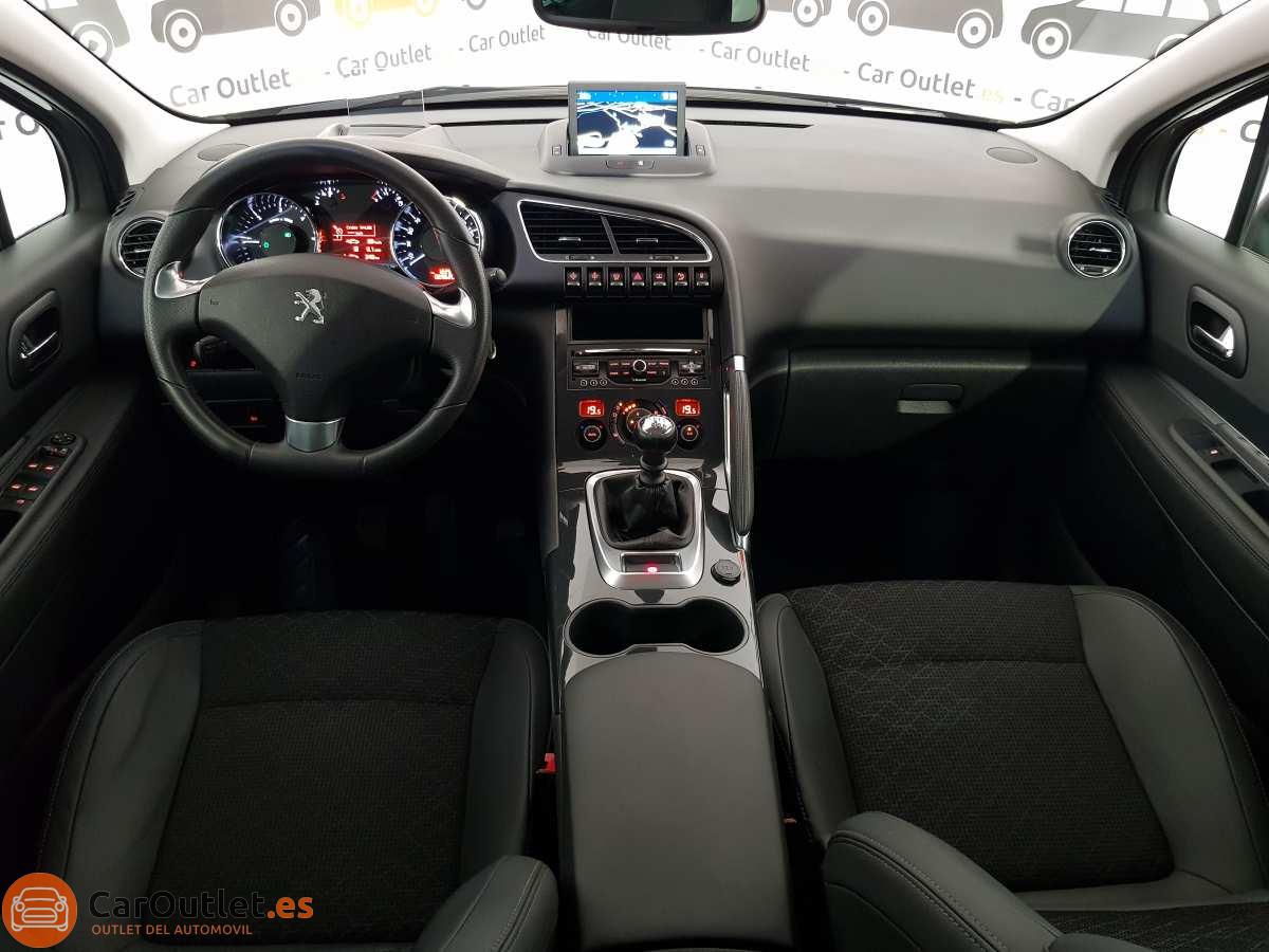 14 - Peugeot 3008 2016