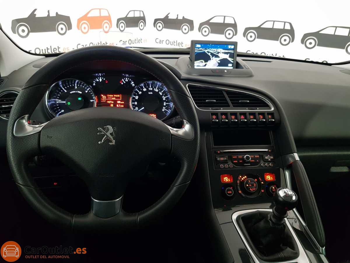 15 - Peugeot 3008 2016