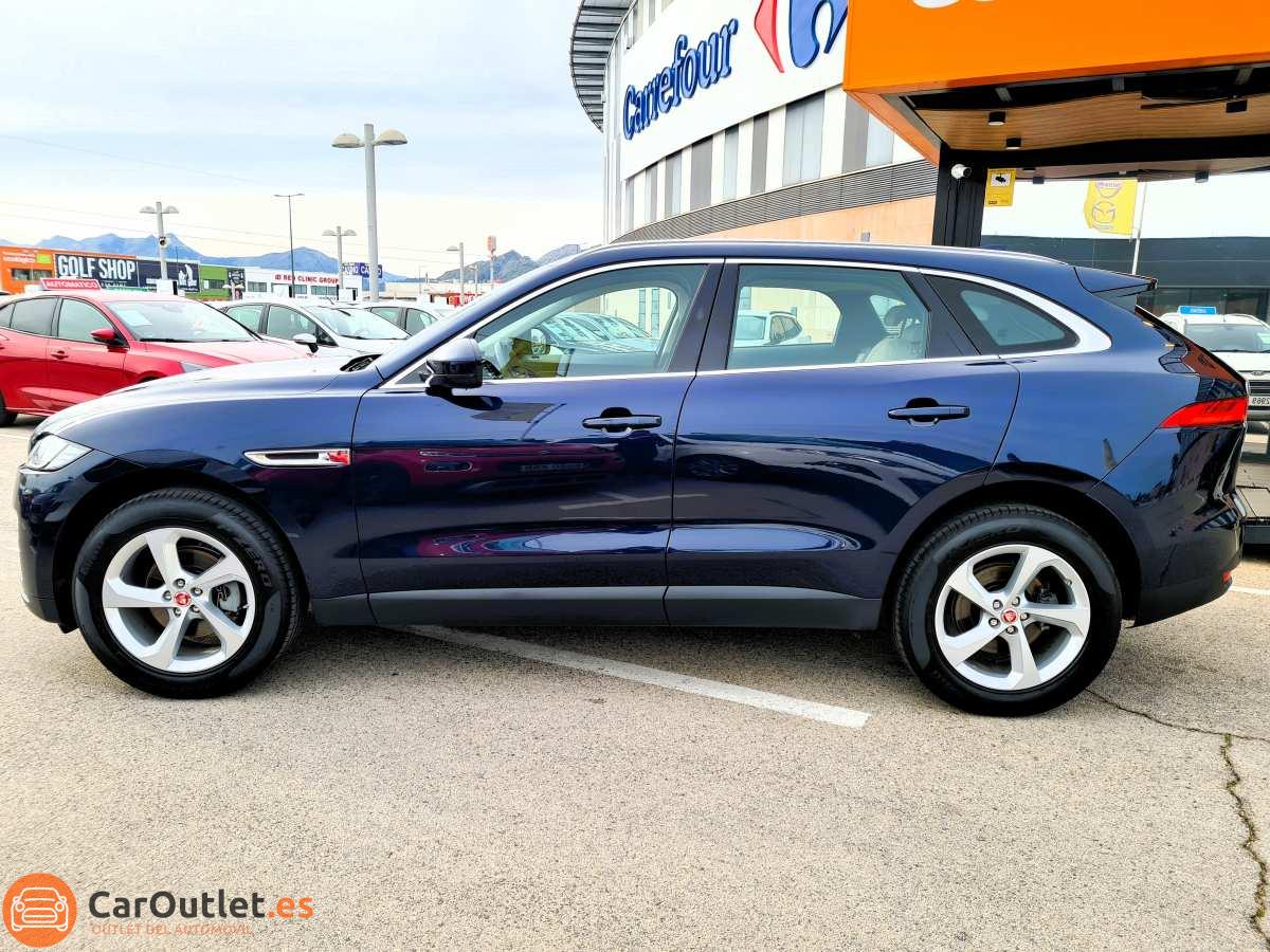 3 - Jaguar F-Pace 2019 - AUTO