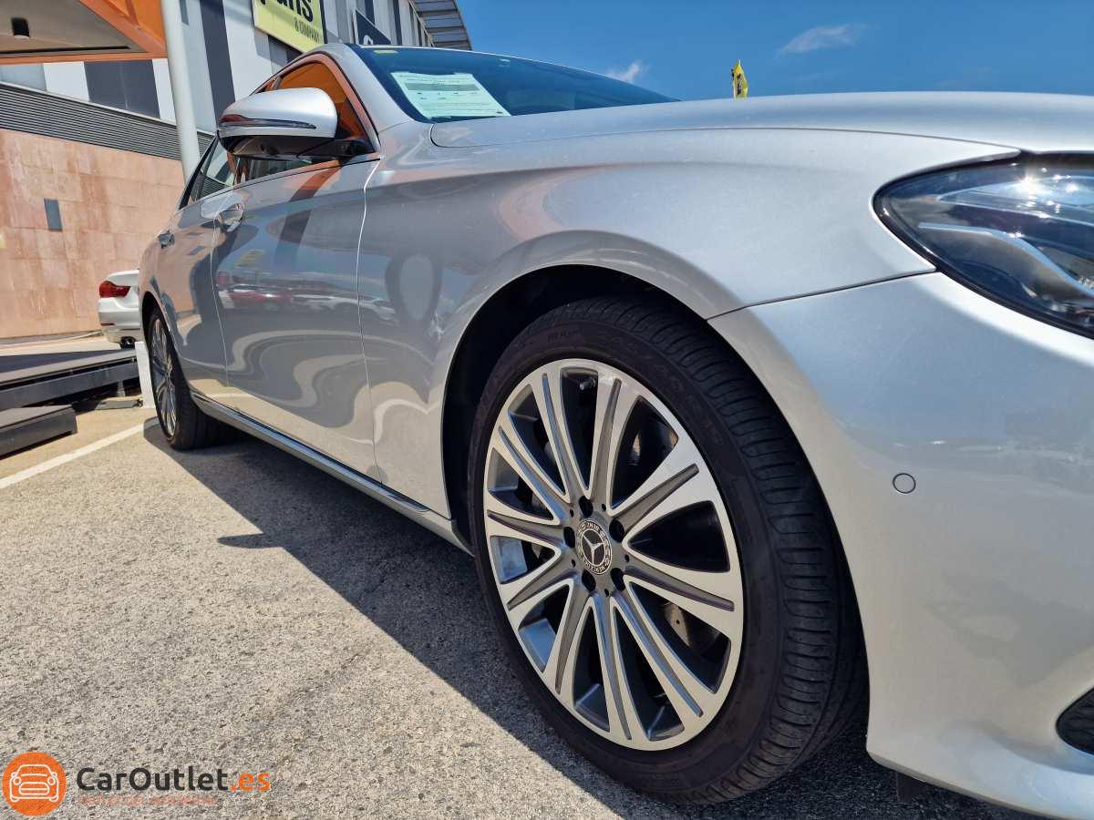 12 - Mercedes E Class 2018 - AUTO