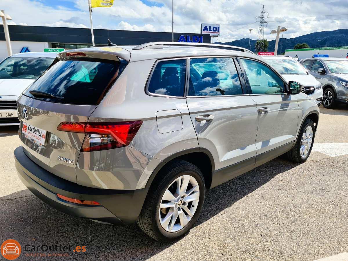 8 - Skoda KAROQ 2019